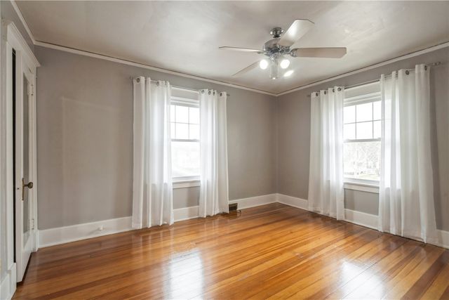 226 Johnson Ave, Cedar Rapids, IA 52405