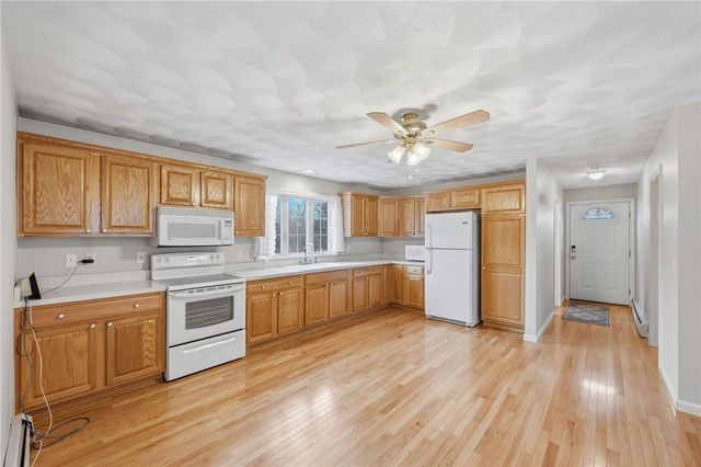 143 Trimtown Road, Scituate, RI 02857