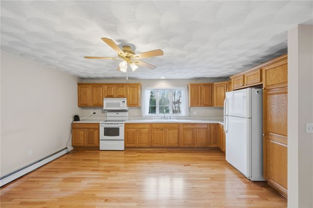 143 Trimtown Road, Scituate, RI 02857