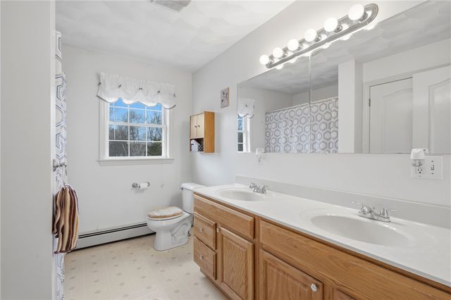 143 Trimtown Road, Scituate, RI 02857