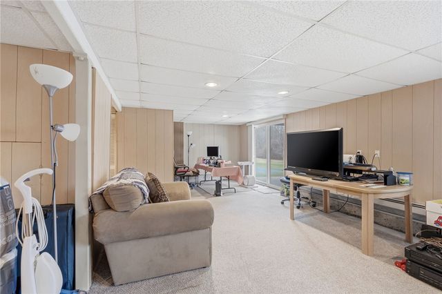 143 Trimtown Road, Scituate, RI 02857