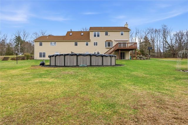 143 Trimtown Road, Scituate, RI 02857