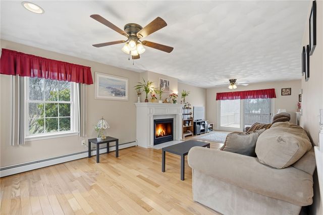 143 Trimtown Road, Scituate, RI 02857