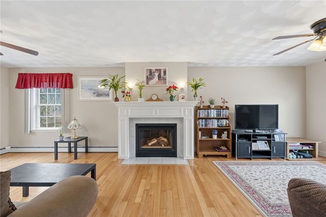 143 Trimtown Road, Scituate, RI 02857