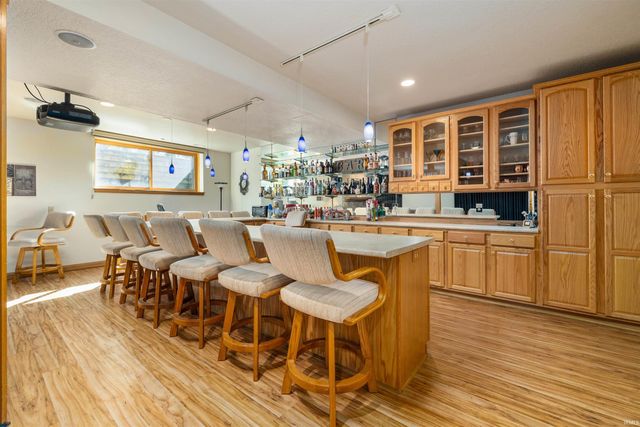 6615 Cherry Hill Parkway, Fort Wayne, IN 46835