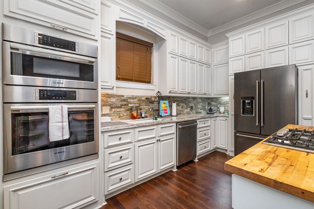 4455 Lake Breeze Drive, Mckinney, TX 75071