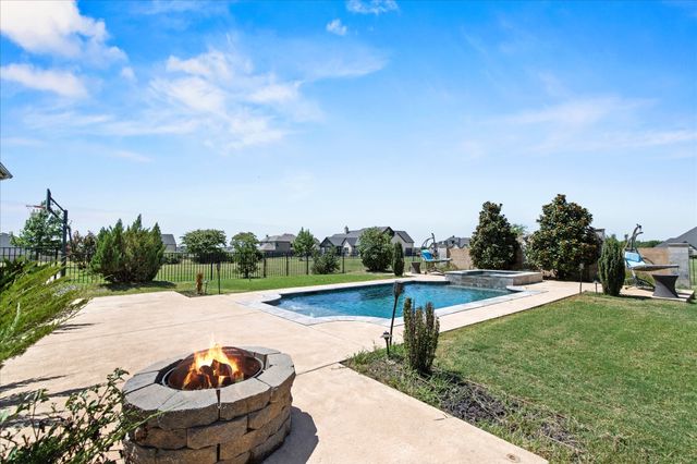 4455 Lake Breeze Drive, Mckinney, TX 75071