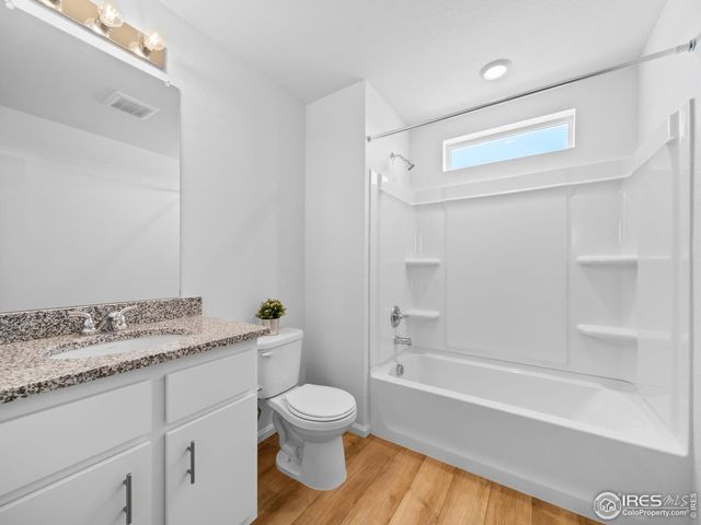 3379 Pearwood Dr, Johnstown, CO 80534