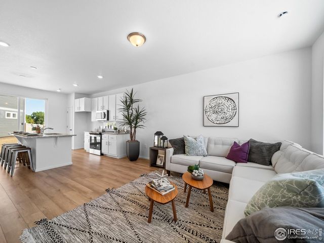 3379 Pearwood Dr, Johnstown, CO 80534