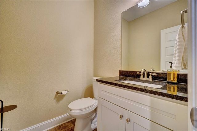 411 Maple RD, Yorktown, VA 23690