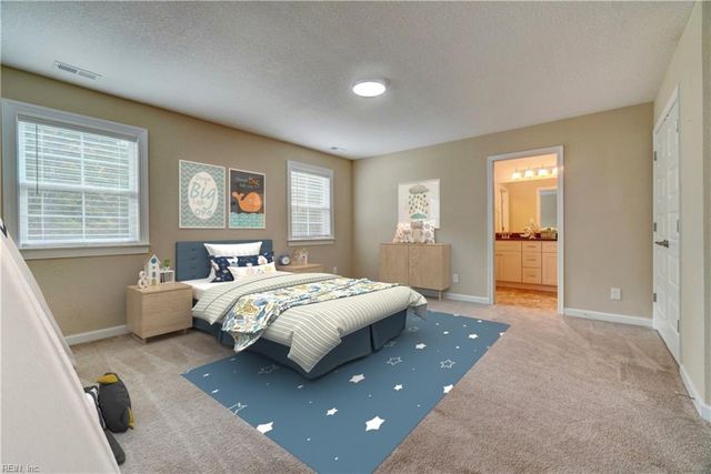 411 Maple RD, Yorktown, VA 23690