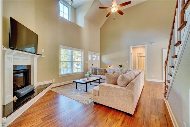 411 Maple RD, Yorktown, VA 23690