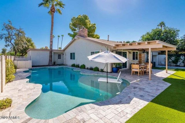 7526 N VIA DE LA CAMPANA A --, Scottsdale, AZ 85258