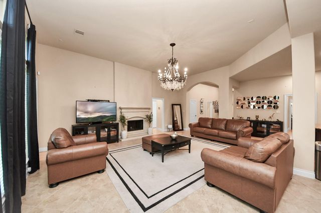 16211 Canova Hill Lane, Houston, TX 77044