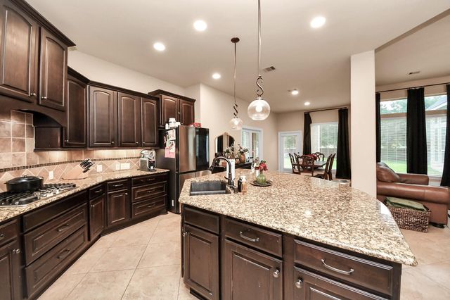 16211 Canova Hill Lane, Houston, TX 77044