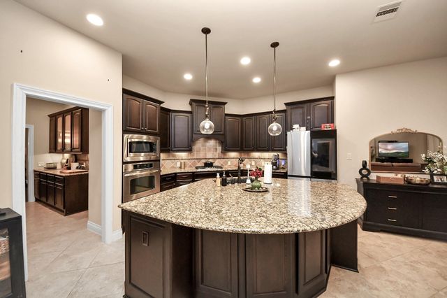 16211 Canova Hill Lane, Houston, TX 77044