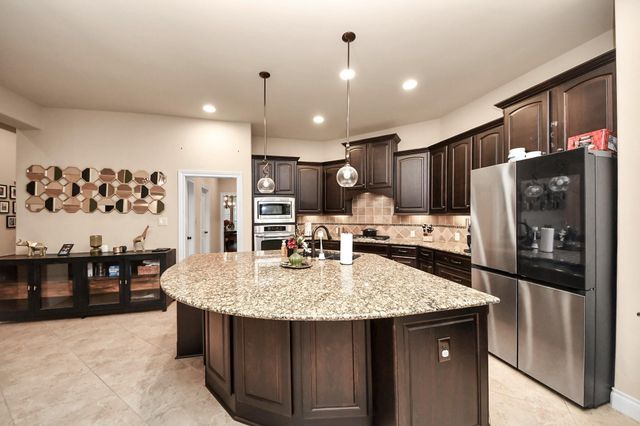 16211 Canova Hill Lane, Houston, TX 77044