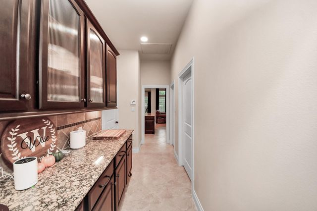 16211 Canova Hill Lane, Houston, TX 77044