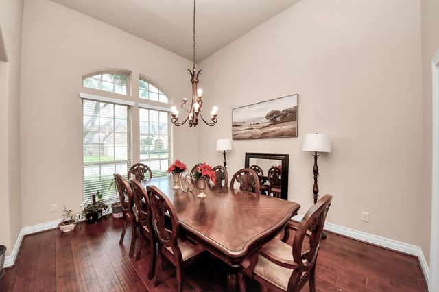 16211 Canova Hill Lane, Houston, TX 77044