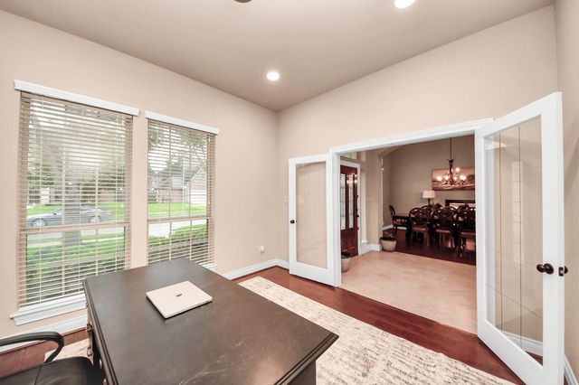 16211 Canova Hill Lane, Houston, TX 77044