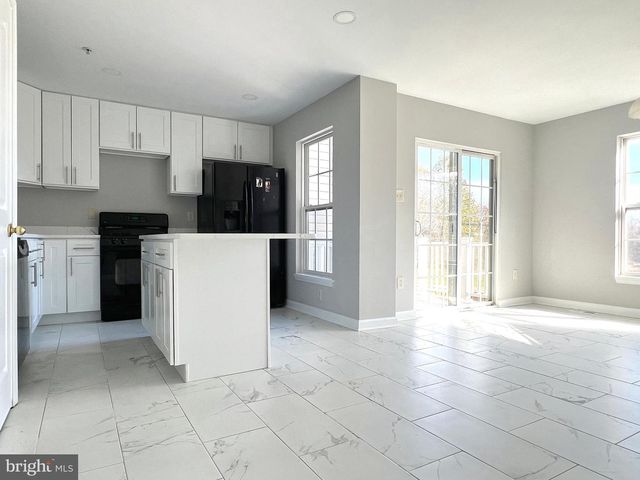 2026 WEITZEL CT, Frederick, MD 21702