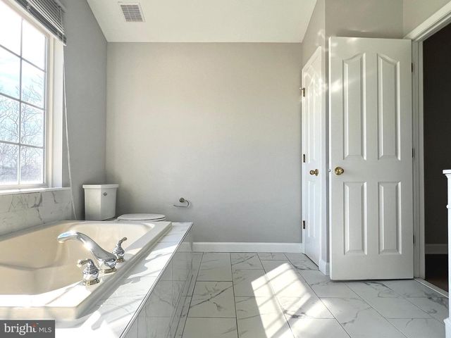 2026 WEITZEL CT, Frederick, MD 21702