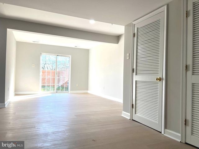 2026 WEITZEL CT, Frederick, MD 21702