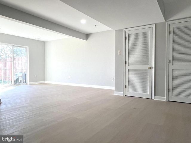 2026 WEITZEL CT, Frederick, MD 21702