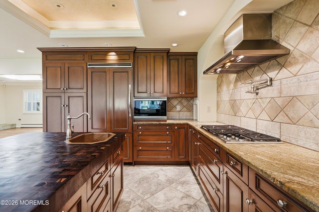 214 Hope Road, Tinton Falls, NJ 07724