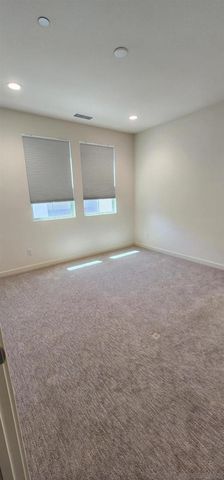 321 Canoe Ct., Santee, CA 92071