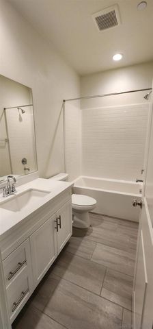 321 Canoe Ct., Santee, CA 92071
