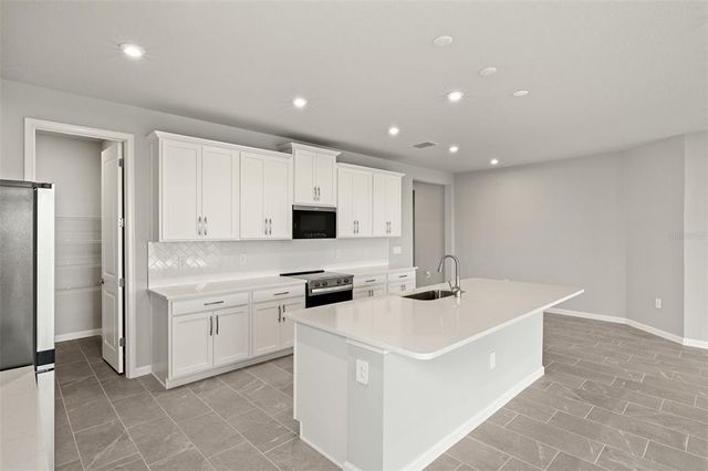 11470 MYAKKA BLUE DRIVE, Venice, FL 34293