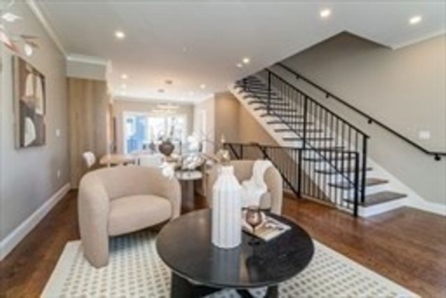 15 Tanglwood Rd D, Boston, MA 02126