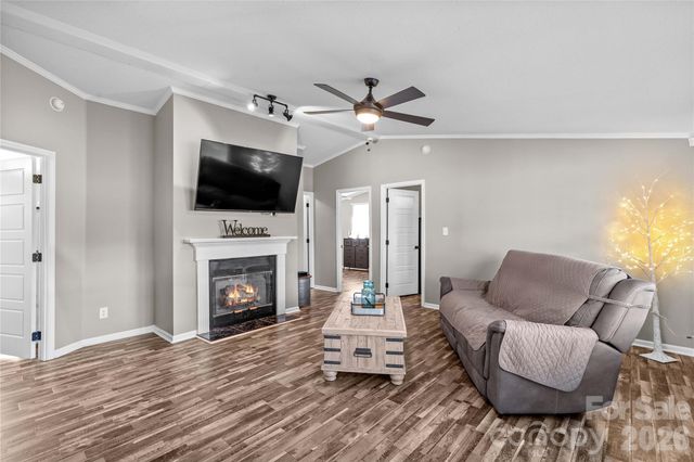 777 Midway Road, Statesville, NC 28625