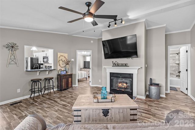 777 Midway Road, Statesville, NC 28625