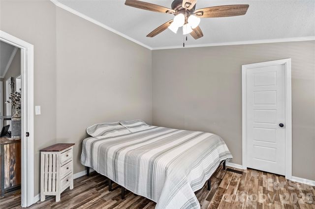777 Midway Road, Statesville, NC 28625