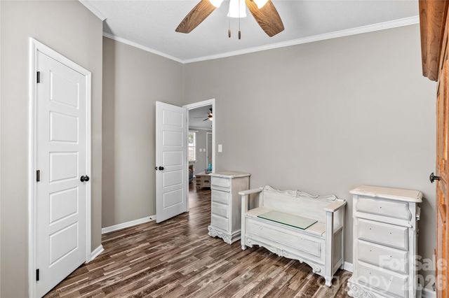 777 Midway Road, Statesville, NC 28625