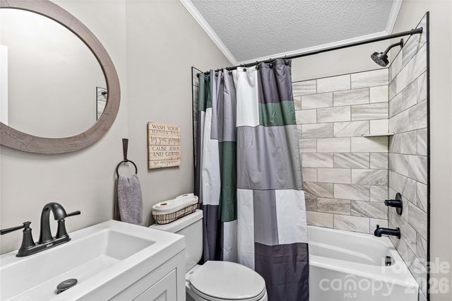777 Midway Road, Statesville, NC 28625
