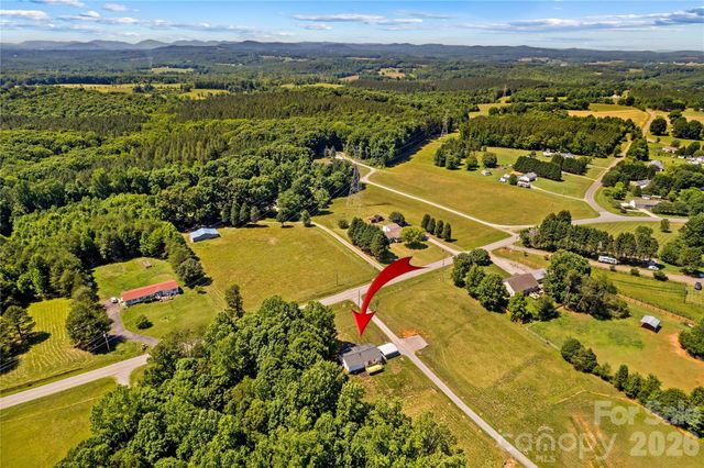 777 Midway Road, Statesville, NC 28625