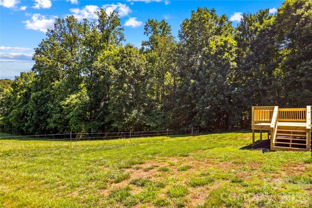 777 Midway Road, Statesville, NC 28625