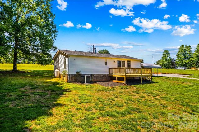 777 Midway Road, Statesville, NC 28625