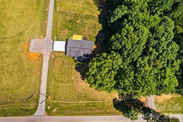 777 Midway Road, Statesville, NC 28625