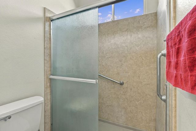 6401 Cedar Ranch Dr, Citrus Heights, CA 95621