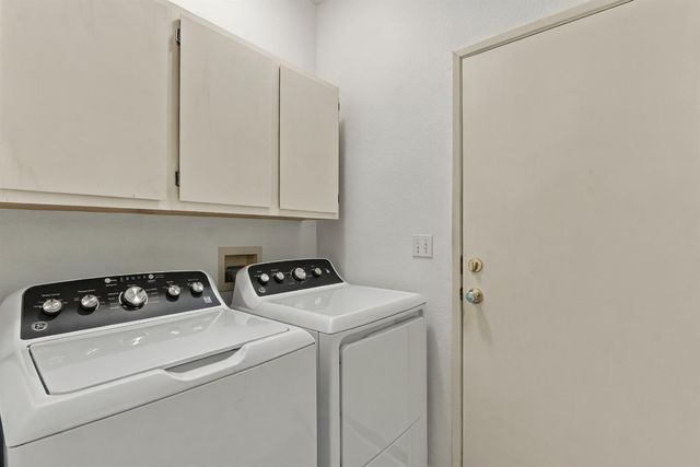 6401 Cedar Ranch Dr, Citrus Heights, CA 95621