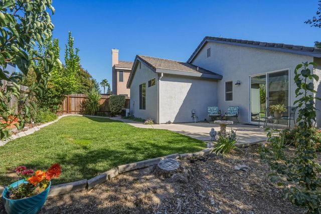 6401 Cedar Ranch Dr, Citrus Heights, CA 95621