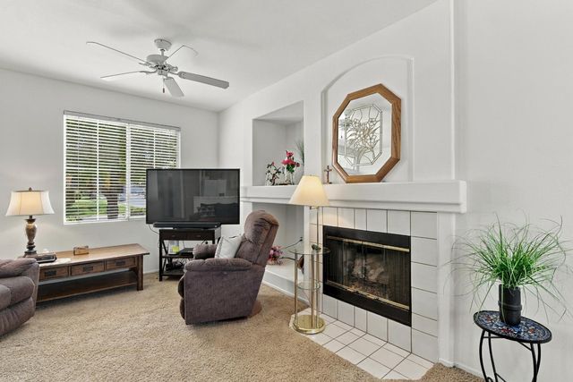 6401 Cedar Ranch Dr, Citrus Heights, CA 95621