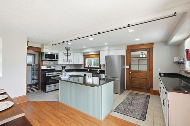 4838 Marion Road NW, Centerburg, OH 43011