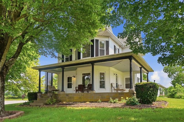 4838 Marion Road NW, Centerburg, OH 43011