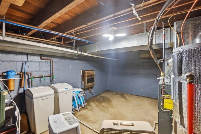 4838 Marion Road NW, Centerburg, OH 43011