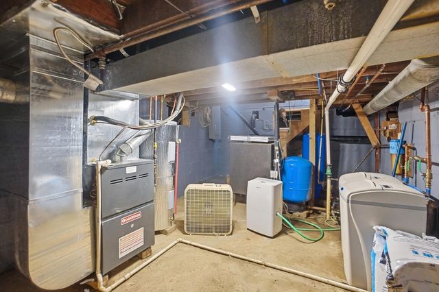 4838 Marion Road NW, Centerburg, OH 43011
